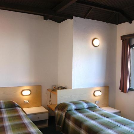 Hotel Eden Μπαβένο Εξωτερικό φωτογραφία